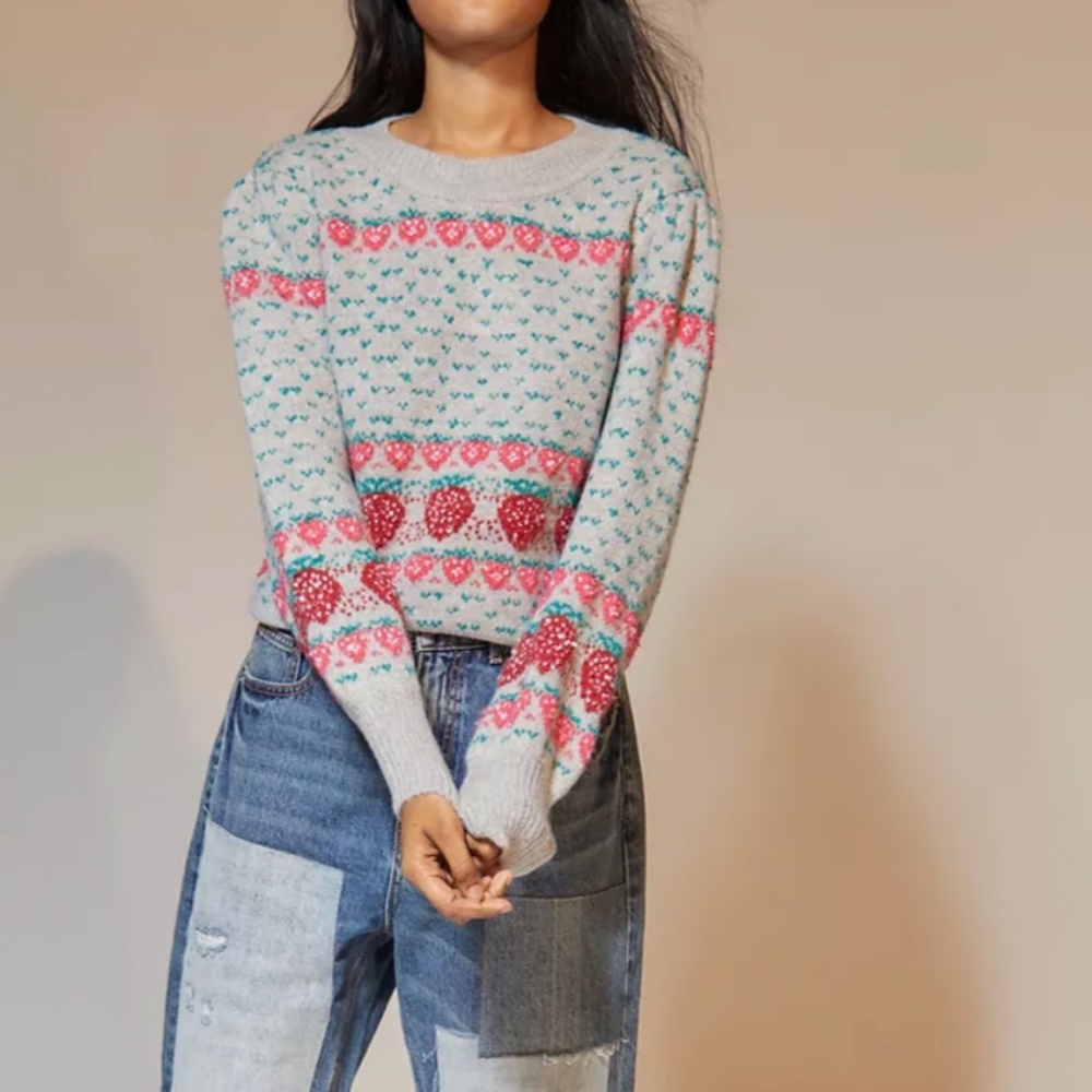 NWT Urban Outfitters Small Kimchi Blue Strawberry Knit Balloon Sleeve Sweater